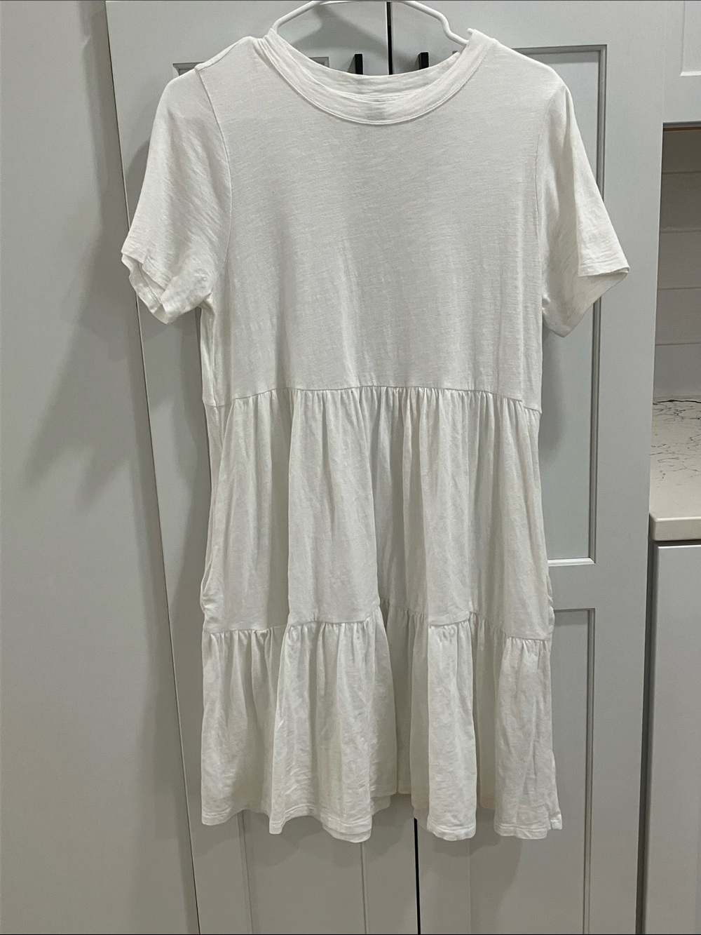 Old Navy Women's White 100% Cotton Tiered Short Sleeve Midi Dress